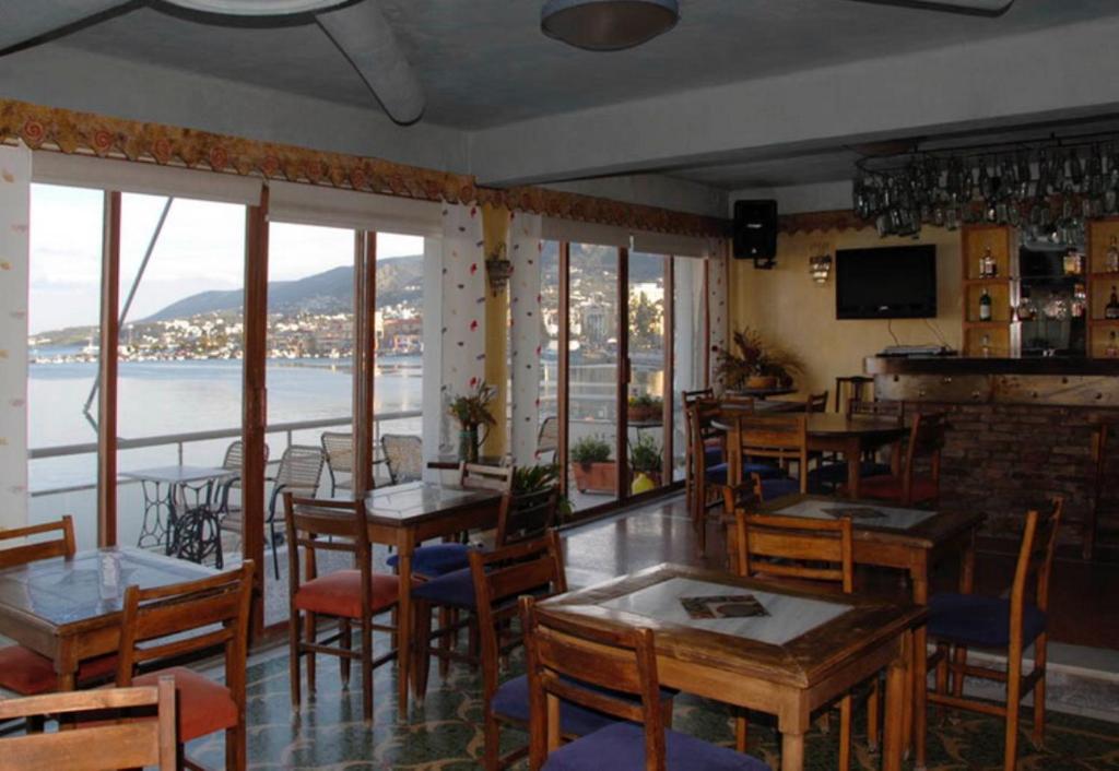Hotel Sappho Mytilíni Buitenkant foto