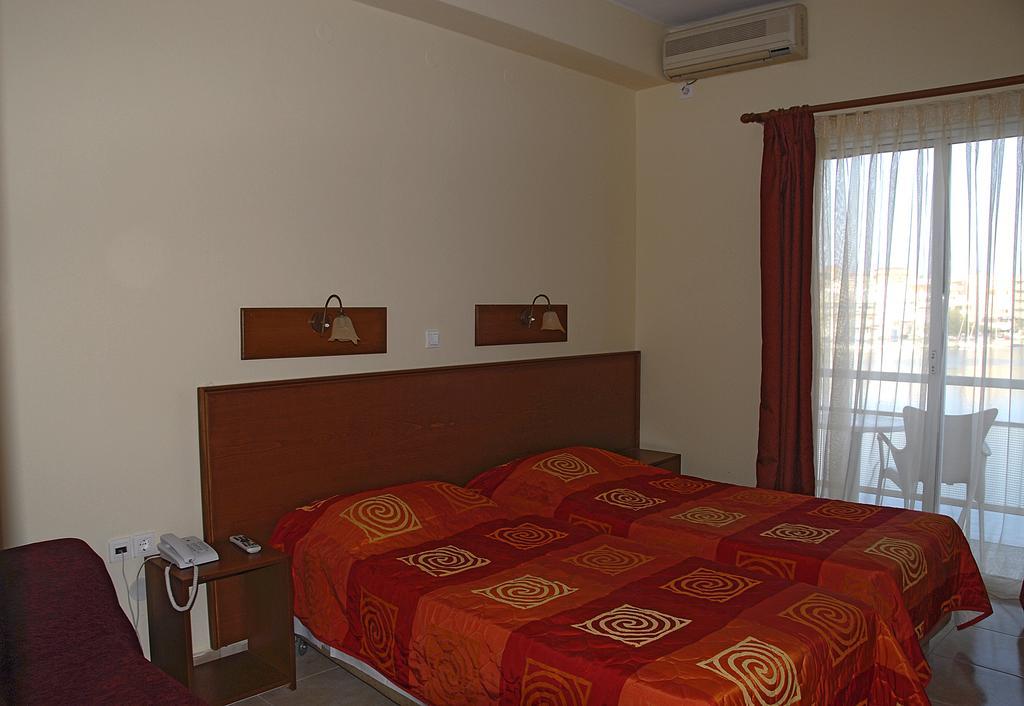 Hotel Sappho Mytilíni Buitenkant foto